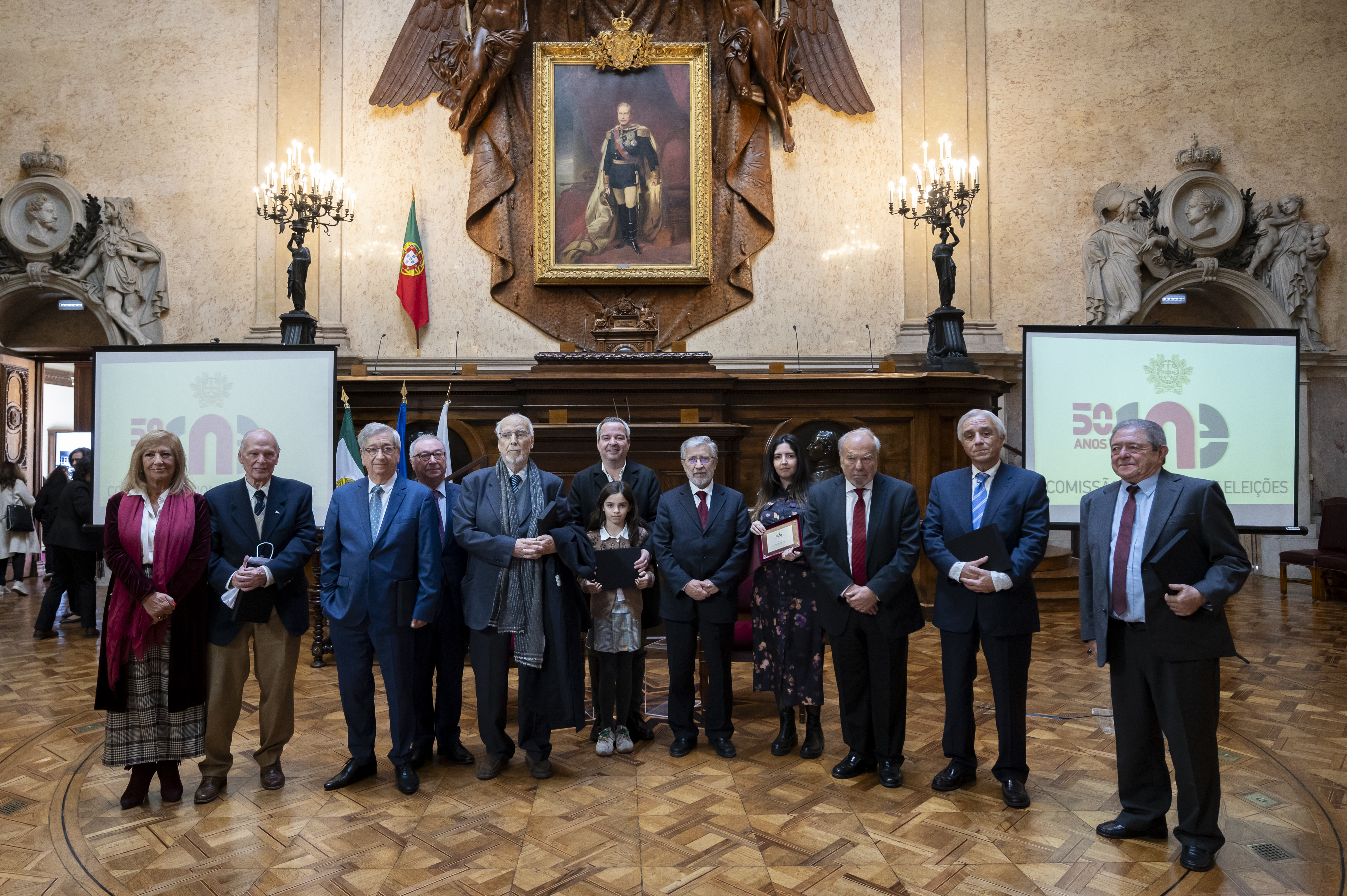 Group of Honourites at the Solemn Session with the President of CNE.jpg